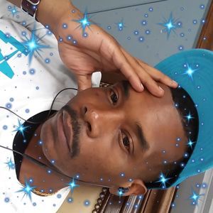 Meet your Posher, Malik